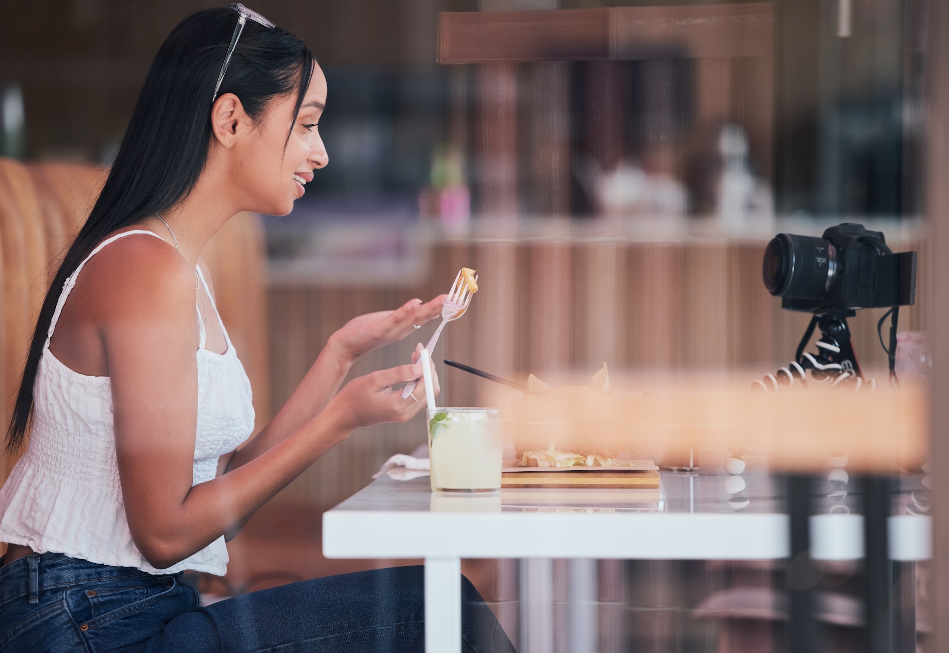 Food influencer and social media meal review on content creator