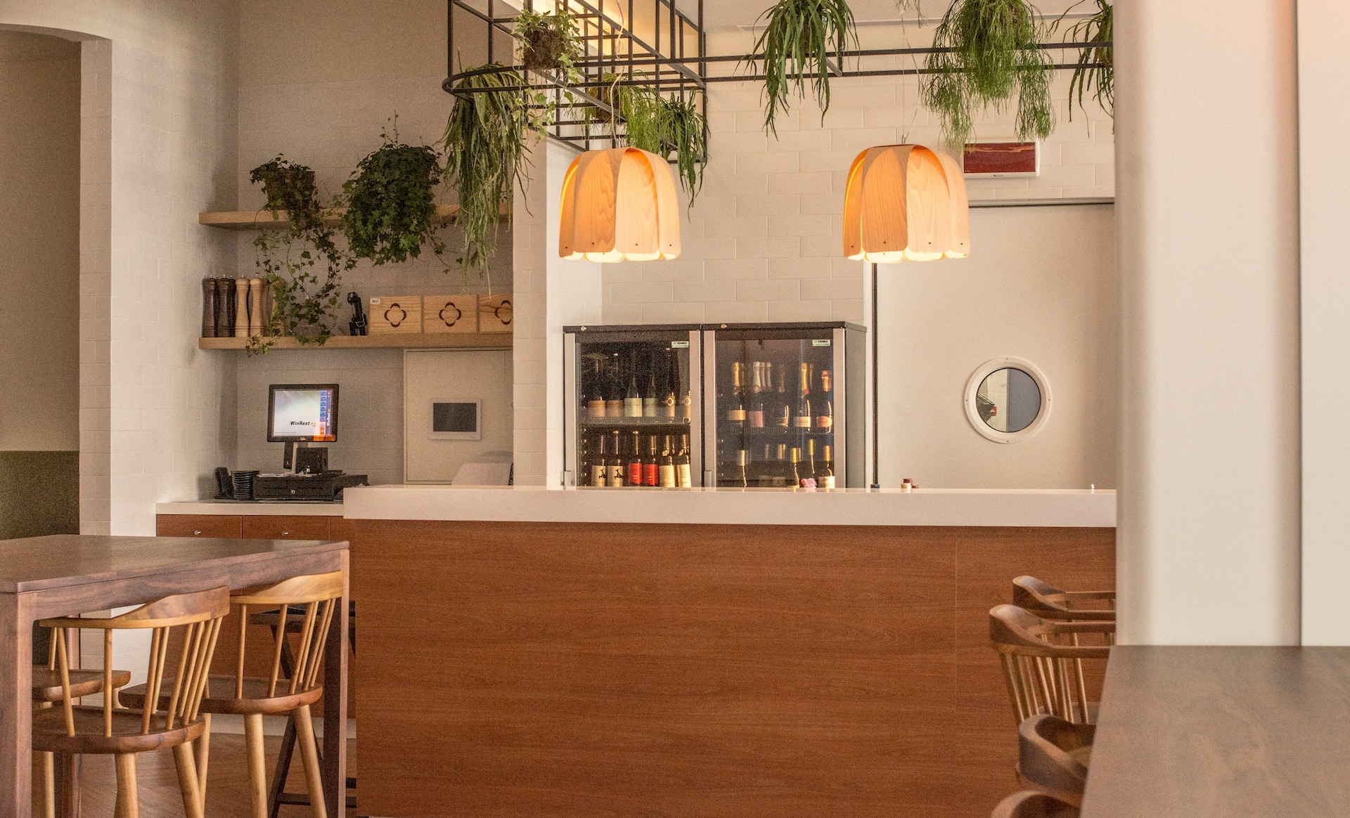 minimal restaurant design